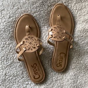 Circus by Sam Edelman Canyon Flat Sandals Size 10